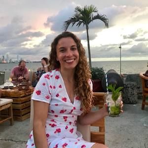 Meet your Posher, Hannah